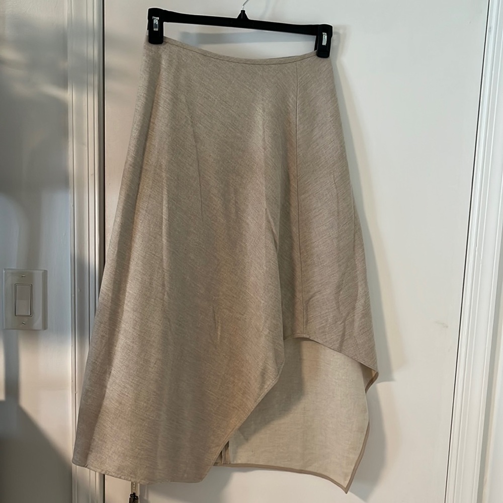 Asymmetrical skirt- BCBG